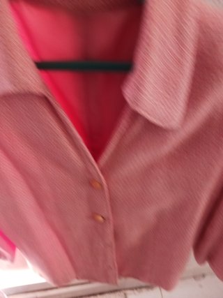 Chaqueta tipo Chanel rosa