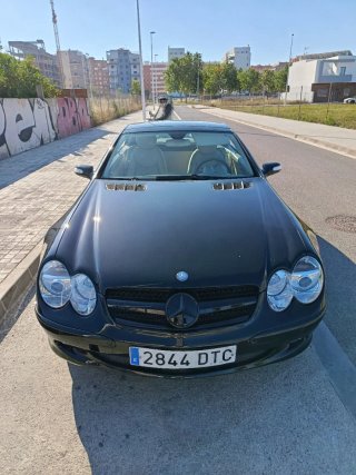 Mercedes-Benz  SL 2005