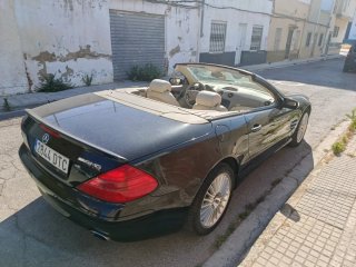 Mercedes-Benz  SL 2005
