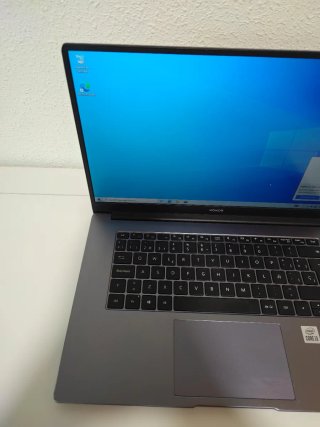 Ordenador Portátil Honor I3-10110U 8GB 256GB SSD
