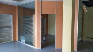 Local comercial en venta en Sant Joan Despí