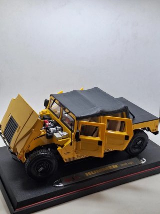 Hummer 4x4 Soft Top Maisto Scala 1:18.Nuovo,raro.