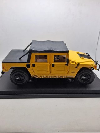 Hummer 4x4 Soft Top Maisto Scala 1:18.Nuovo,raro.