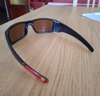 Gafas Oakley Fuel Cell Prizm Ruby Polarized