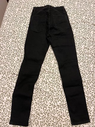 Pantalón largo negro