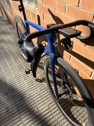 Bici Cube Agree SLT 2025 Azul