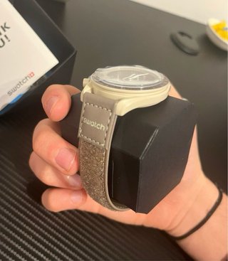 Orologio Omega x Swatch Mission on Earth Desert