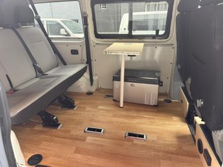 Volkswagen Transporter T5 2009