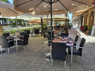 Restaurante en Venta o alquiler con traspaso