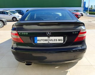 Mercedes-Benz Clase C 2005