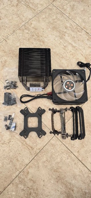Cooler Master Hyper 212 RGB Black Edition