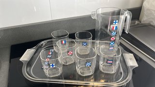 Juego Jarra y Vasos Plástico Decorados