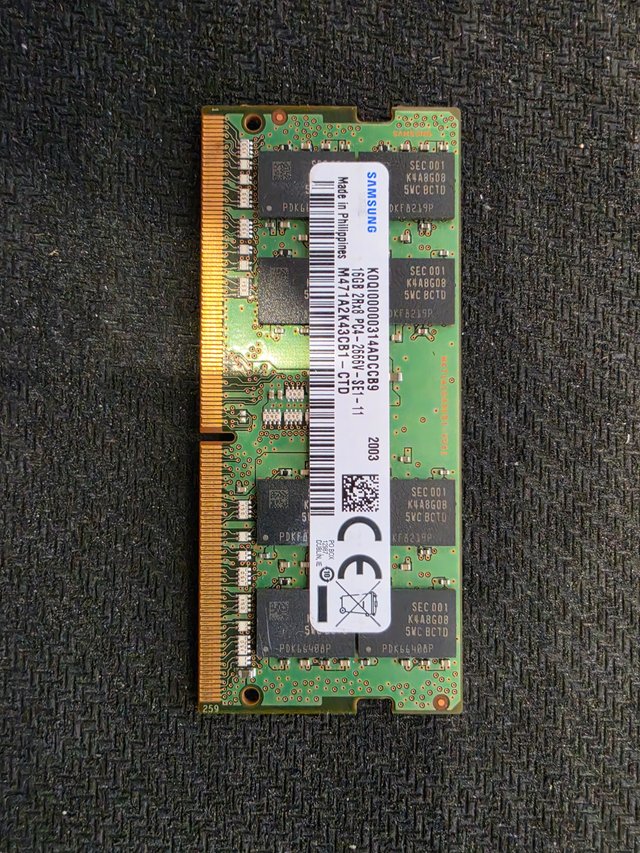Módulo RAM Samsung DDR4 16GB 2666MHz