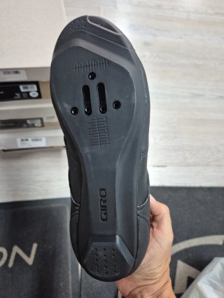 Zapatillas Ciclismo Giro Savix II Negra Talla 42