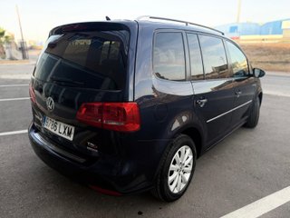 Volkswagen Touran 2011