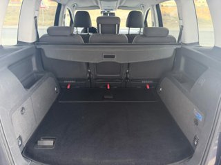 Volkswagen Touran 2011