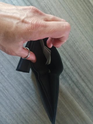Portafoglio uomo nero