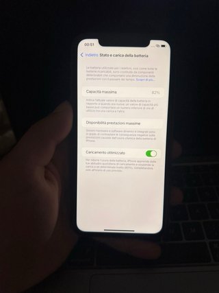 iPhone 11 Apple