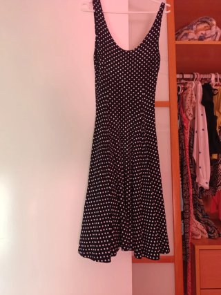 Vestido de mujer con lunares