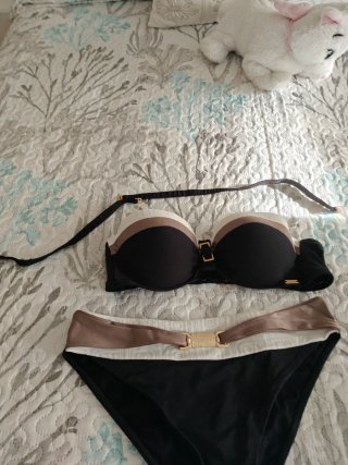 Bikini tricolor negro, marrón y blanco