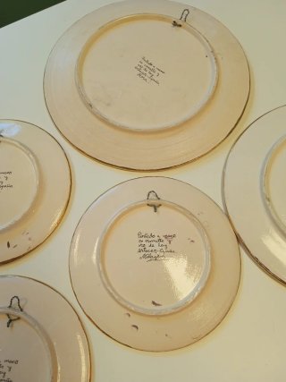 Juego de 5 platos decorativos de cerámica