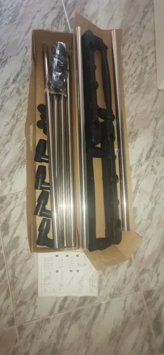2 Perchero Metálicos
