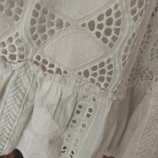 Vestido boho blanco espalda descubierta