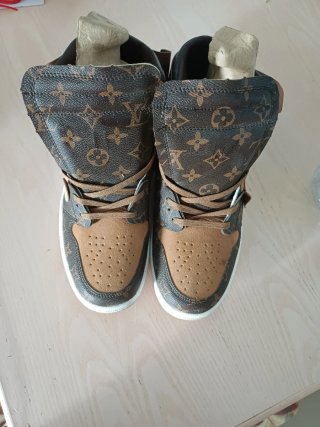 Diseño edicion especial .Nike x Off-White VUITTON