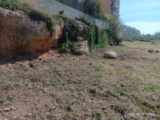 Terreno rustico con proyecto POUM