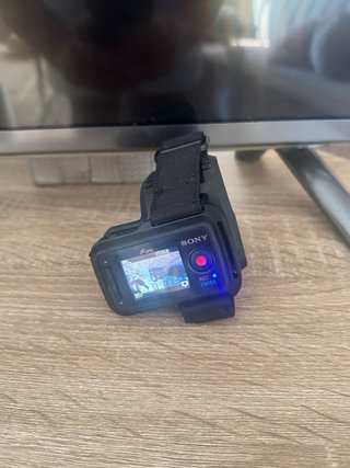 Sony Action Cam Mini HDRAZ1VR + Live View Remote