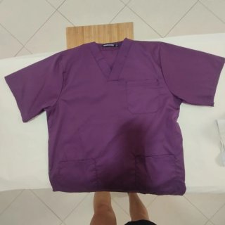 Casaca Sanitaria Workteam Morada.