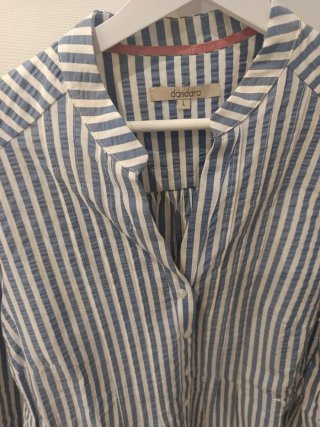 Blusa Dandara Rayas Azul y Blanco Talla L