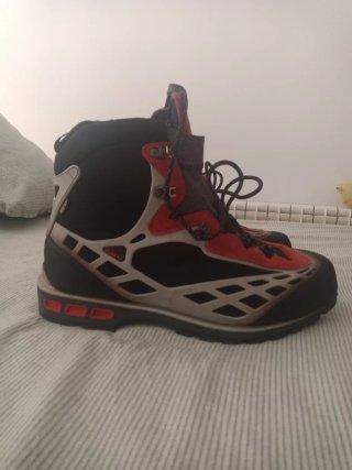 Botas Alpinismo AKU Spider Light GTX De Gore Tex