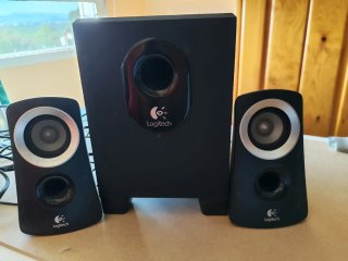 Altavoces Logitech Negros