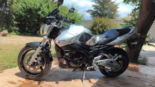 Suzuki GSR 600 Naked