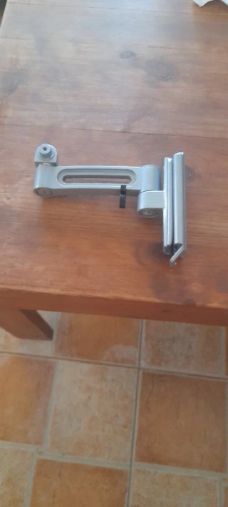 Soporte Pared Lauson LCD 15-23/Sistema Quita y Po