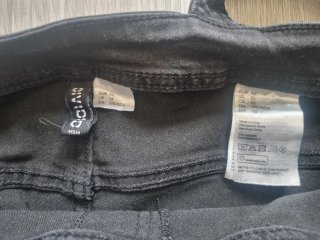 Mono vaquero negro con cremalleras