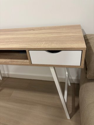 Escritorio madera y metal como nuevo