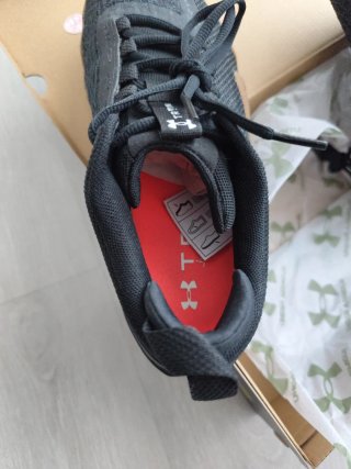 Zapatillas Under Armour TriBase Reign 6 Talla 42