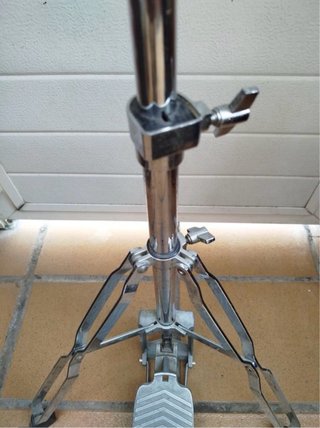 Soporte Tama con clutch