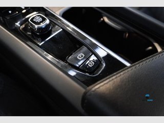 Volvo XC60 2.0 T6 AWD Recharge Plus Black Ed AT (2024)