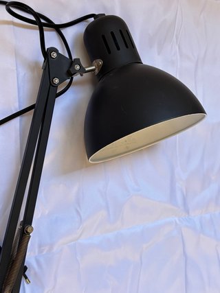 Lámpara flexo estudio negra