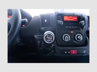 Citroën Jumper BlueHDi 103KW (140CV) Furgón 35L2H2 (2023)