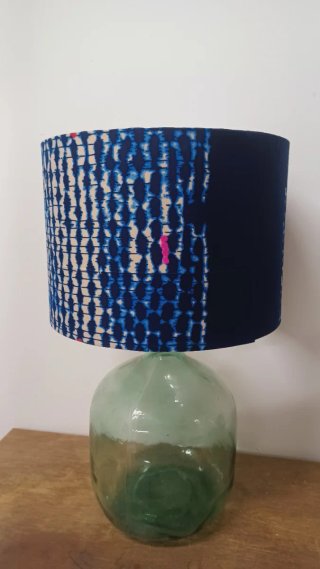 Pantalla de lámpara tela diseño tie-dye