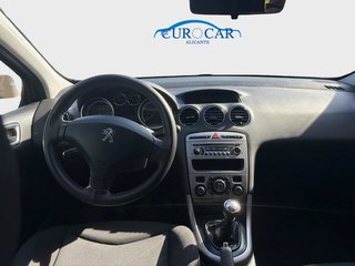 Peugeot 308 5p Access 1.6 e-HDi 110 FAP Blue Lion