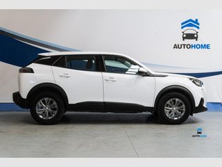 Peugeot 2008 Active Puretech 100 S&S BVM6 (2022)