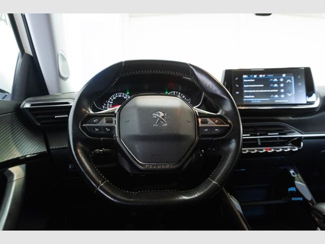 Peugeot 2008 Active Puretech 100 S&S BVM6 (2022)