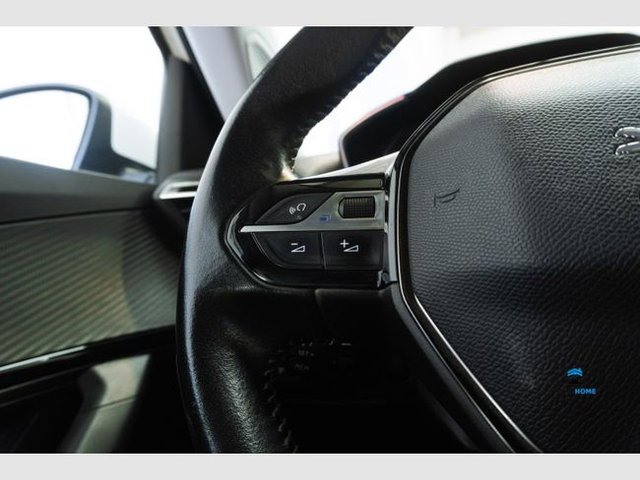 Peugeot 2008 Active Puretech 100 S&S BVM6 (2022)