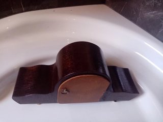 Reloj de sobremesa vintage madera