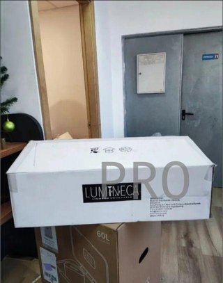 Lumineca Lámpara de pie con dos tulipas metálicas